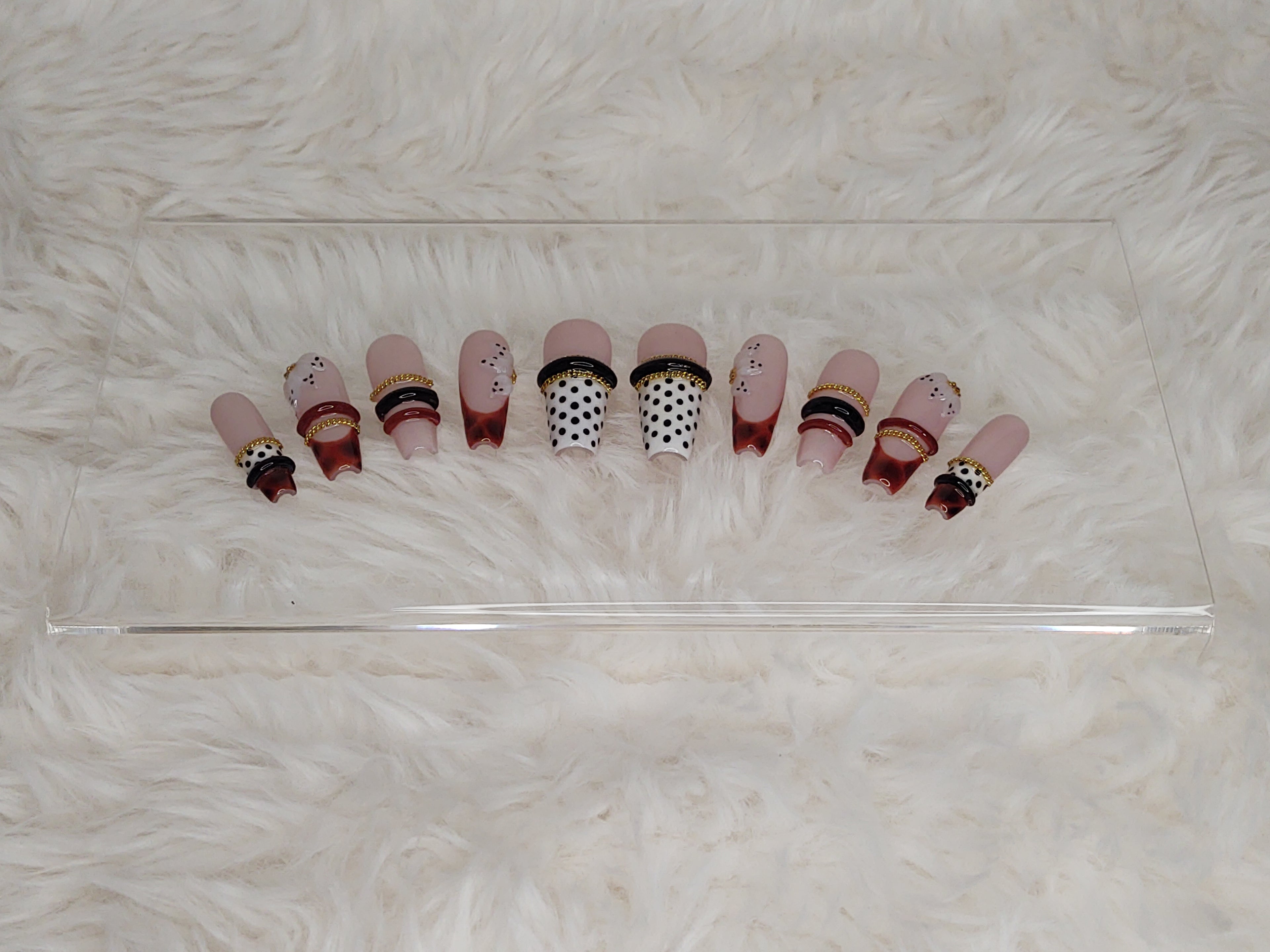 THE Bangle Nails