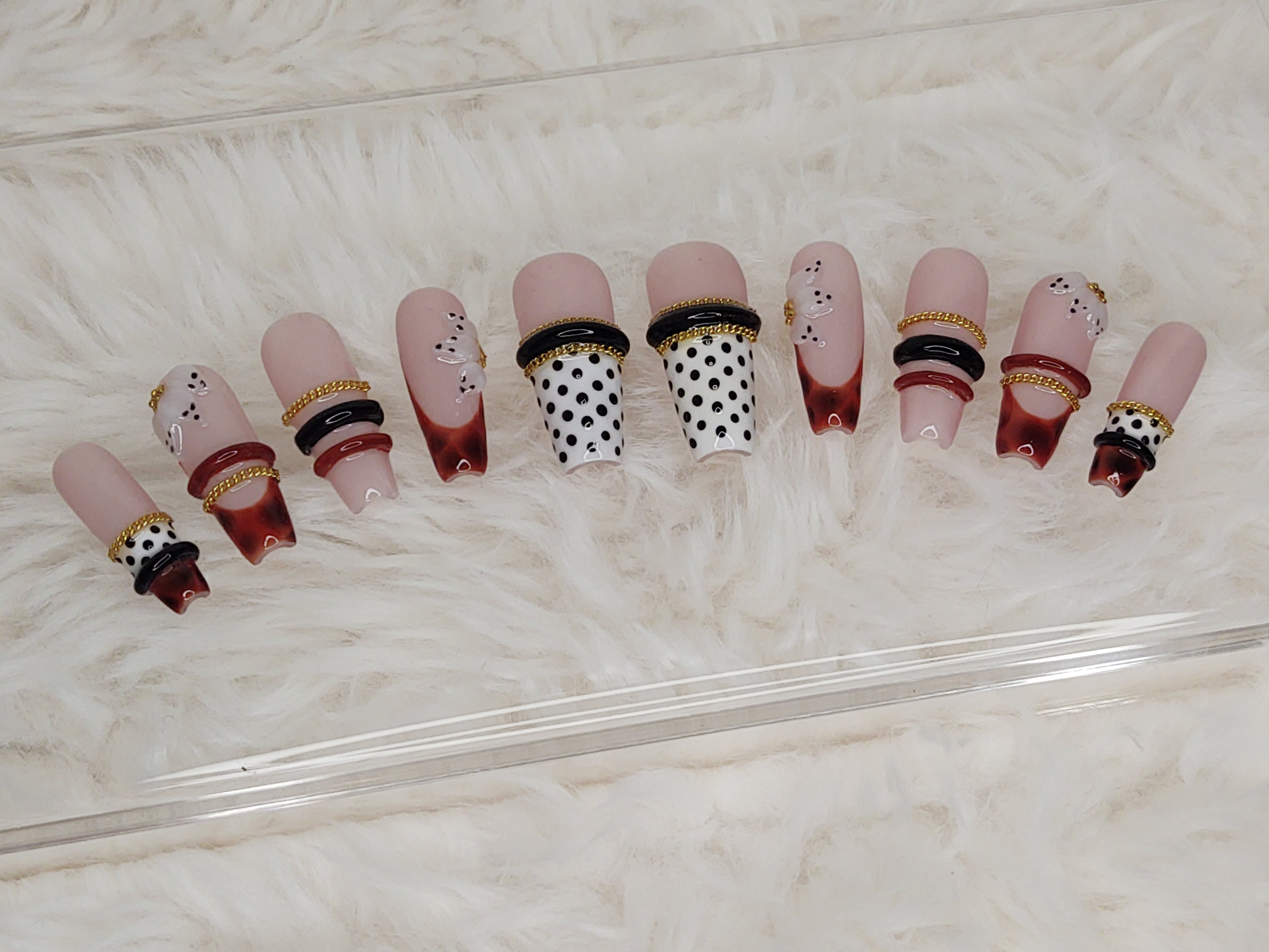 THE Bangle Nails